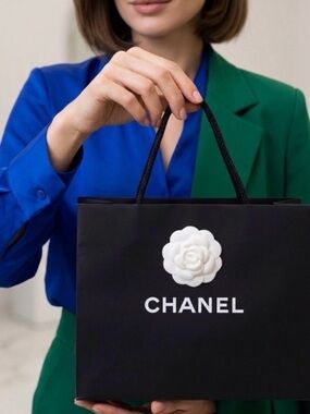 🆕 CHANEL Designer Bag & Ribbon